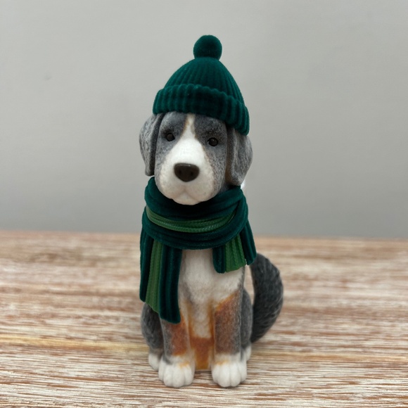 “New” Bath & Body Works Holiday Dog Wallflower Plug-in - Picture 1 of 5